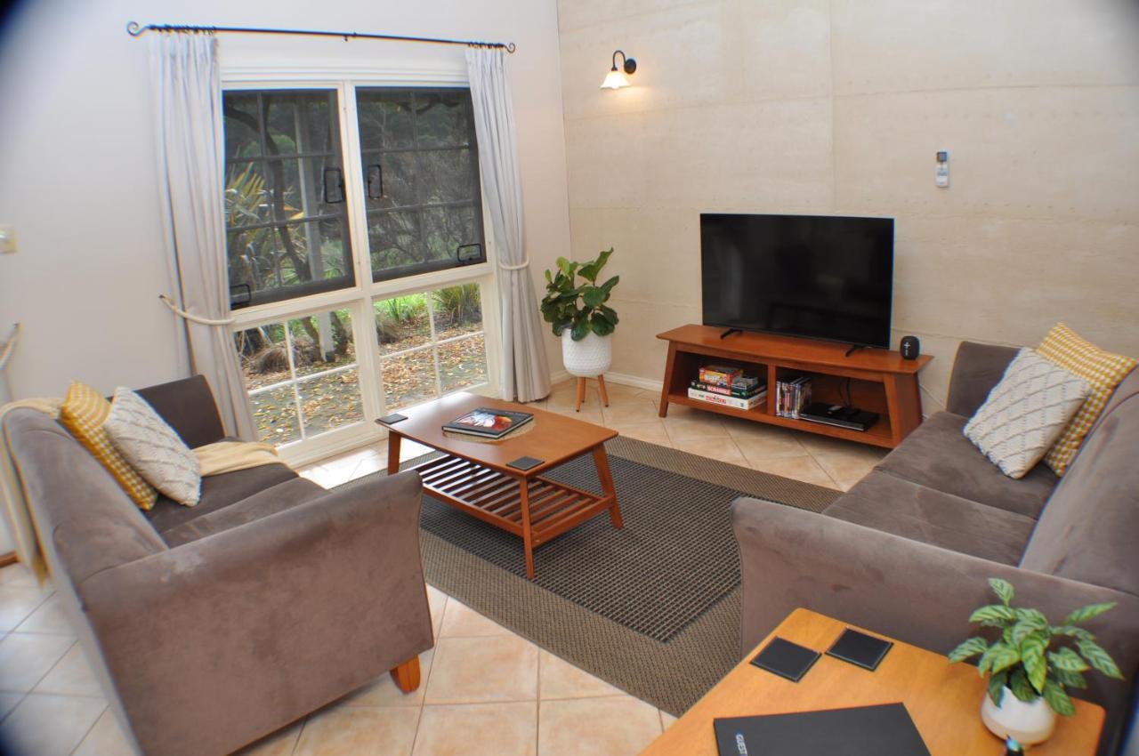 Big Brook Retreat Villa Pemberton Kamer foto